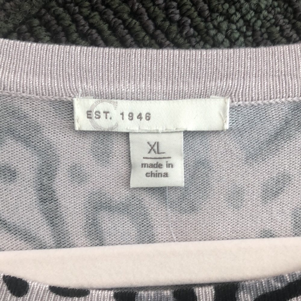 EST. 1946 Black and Grey Sweater - Picture 2 of 4